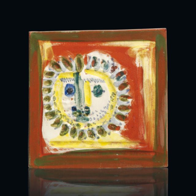Pablo Picasso — Маленький солярийный макияж