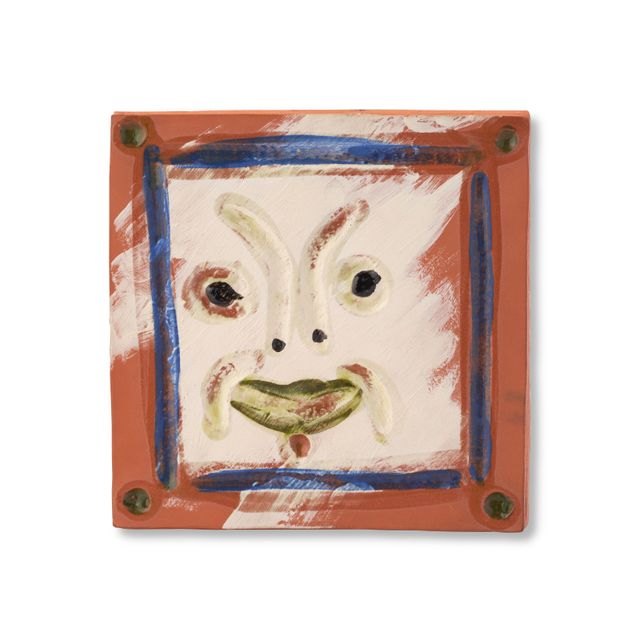 Pablo Picasso — Маскарадный костюм (A.R. 560)