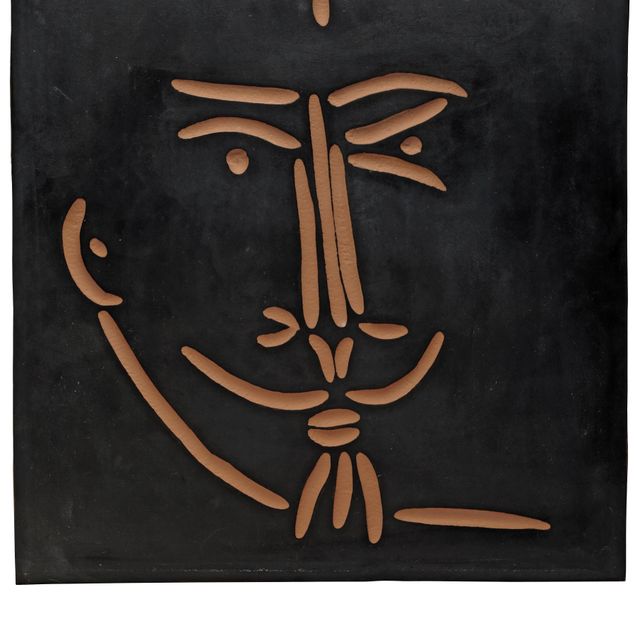 Pablo Picasso — Макияж а-ля барбиш (A.R. 599)