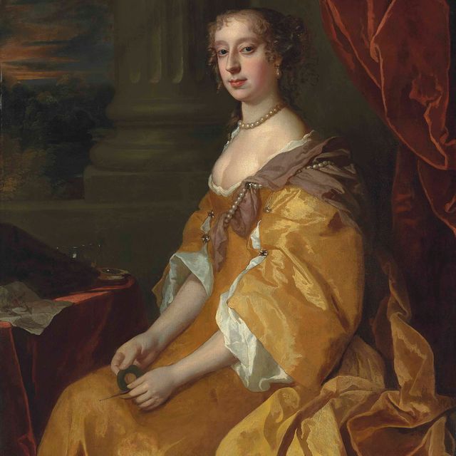 Peter Lely — Портрет Анны Киллигрю (ок. 1660-1685), в три четверти роста, в желтом платье, с карандашом в руках, на фоне стола, задернутого занавеса, колонны и паркового пейзажа за ней.