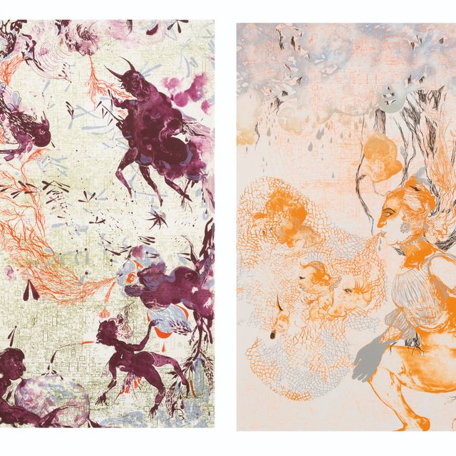 Rina Banerjee — Могучая масса пены рыдала, сеть, не менее мокрая и липкая, требовала от каждой крупицы труда другую крупицу, отделяя их от пота своей страны, и она приседала на корточки, крепко сжимая бедра, чтобы выполнить свою ужасную работу, одну в темноте, а другую на виду, когда колониальные державы замахивались на недостойную цель. человечество властвовало до тех пор, пока все не стало свободным в названиях: охотники за слоновой костью, торговцы каучуком, торговцы рабочей силой, работники ферм, подобно древнему дереву, Баньян выбрасывал мандариновые корни из своих бледных уст, соскребал с земли богатство прыгающими, раскачивающимися и кружащимися телами, летающими черными и коричневыми конечностями, маленькими руками. взбивая сливки, которые она приготовила из этой малиновой мякоти, она скормила их колониальным королям, которых слишком далеко видно, так что заставь их петь без угрызений совести, пока природа и дикари мерцают, чтобы затихнуть при свете свечей.