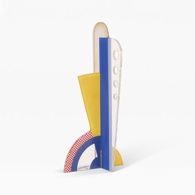 Roy Lichtenstein — Современная скульптура с отверстиями