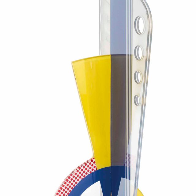 Roy Lichtenstein — Современная скульптура с отверстиями