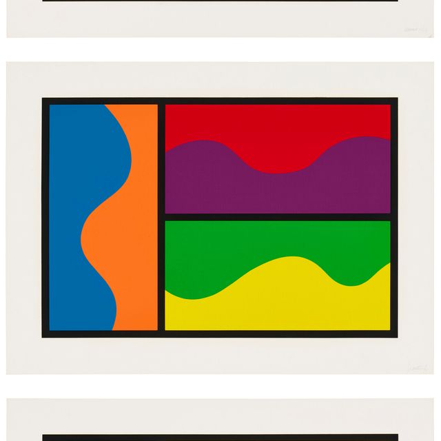 Sol LeWitt — Цвета разделены волнистыми линиями