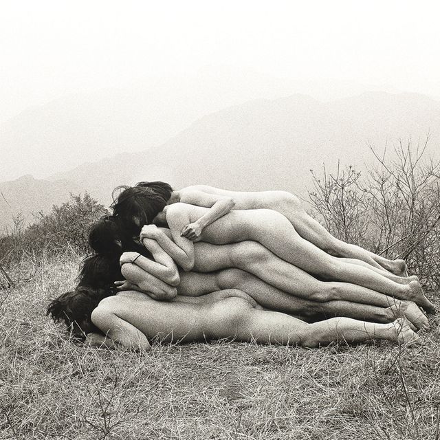 Zhang Huan — Добавьте метр к безымянной горе