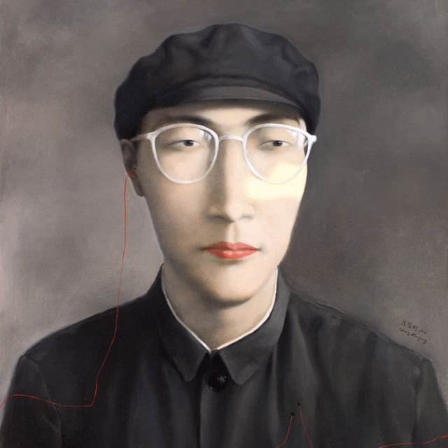 Zhang Xiaogang — Портрет на сером фоне